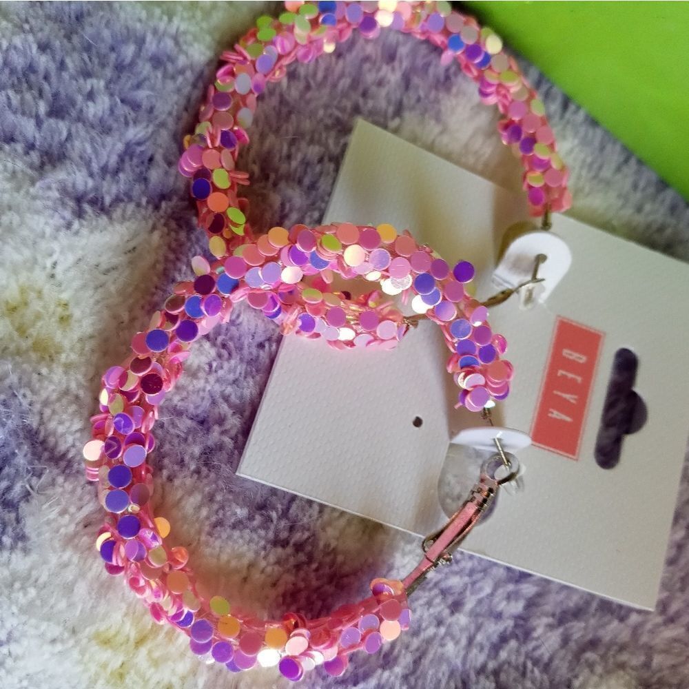 Jewelry bundle  - Picture 9 of 10